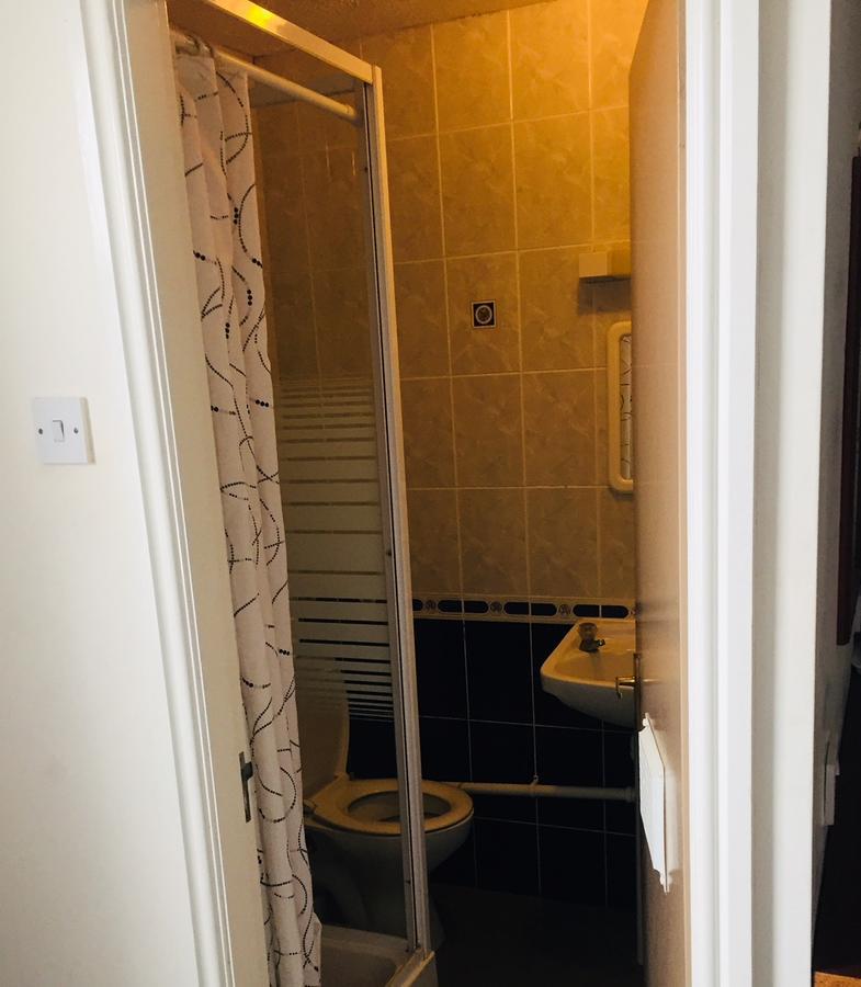 Mayfair Hotel كينغستون أبون هول المظهر الخارجي الصورة